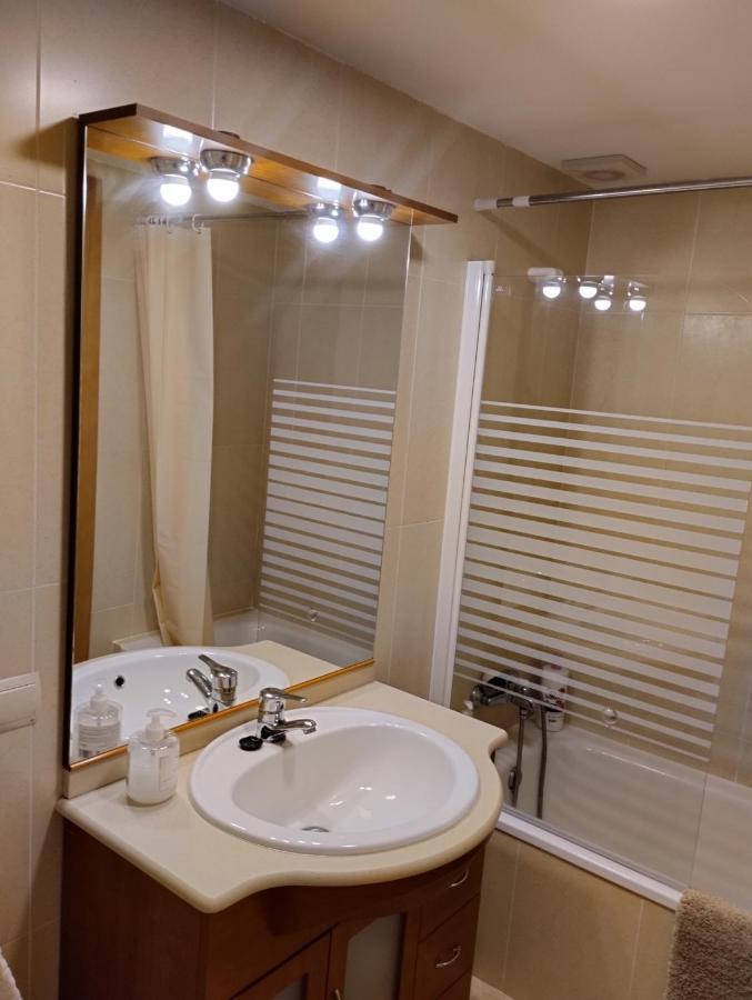 Apartamentos Canana De Vega Flix Dış mekan fotoğraf