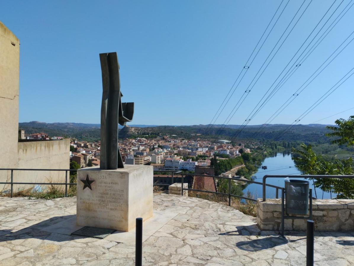 Apartamentos Canana De Vega Flix Dış mekan fotoğraf